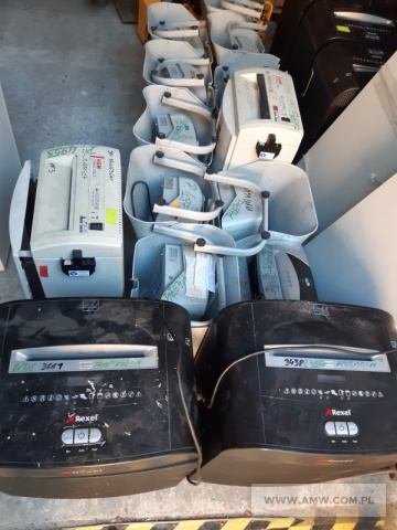 Sprzęt elektroniczny - pakiet zawierający 40 poz. asort. (wg oddzielnego wykazu), w tym m.in.: klimatyzatory, niszczarki, radiomagnetofon, odkurzacz itp. 